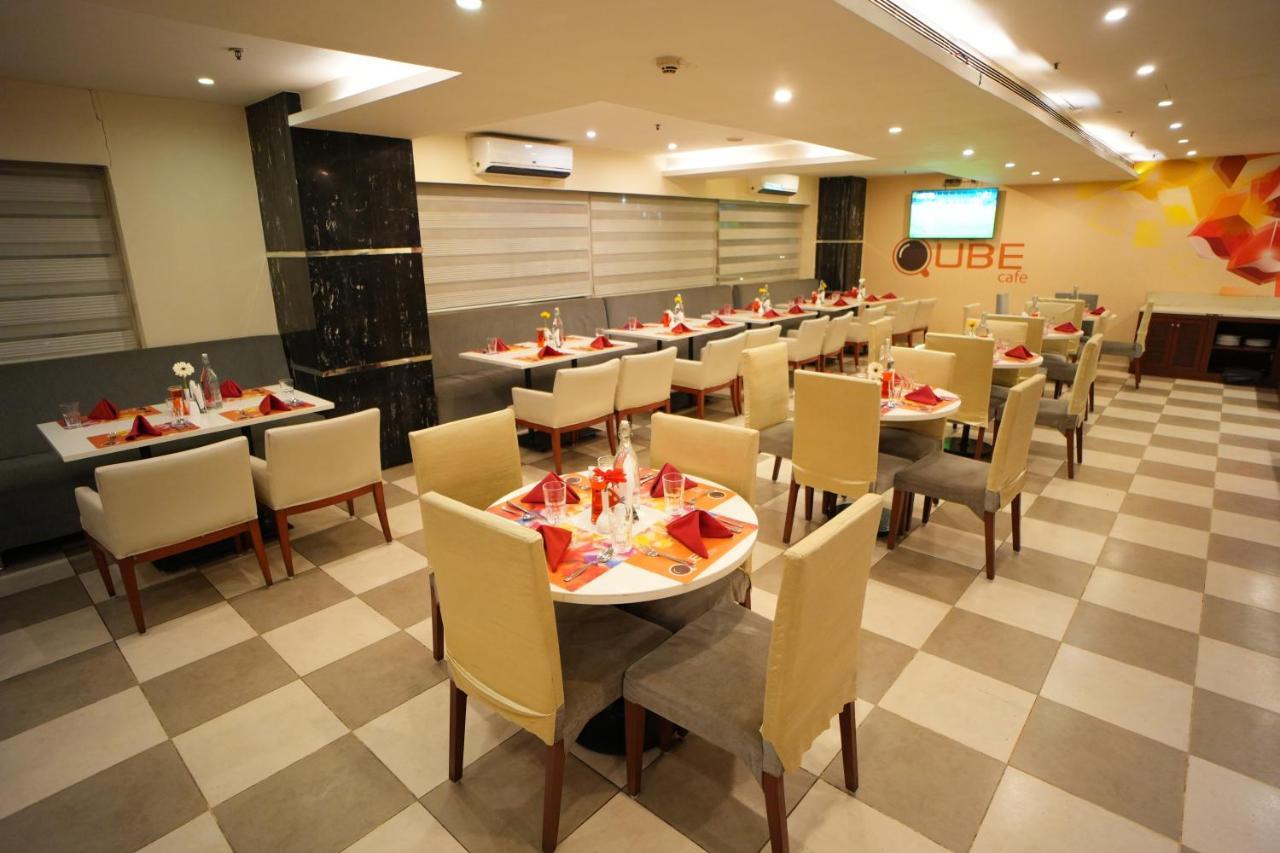 The Altruist Business Hotel Hitech Hyderabad Exterior foto