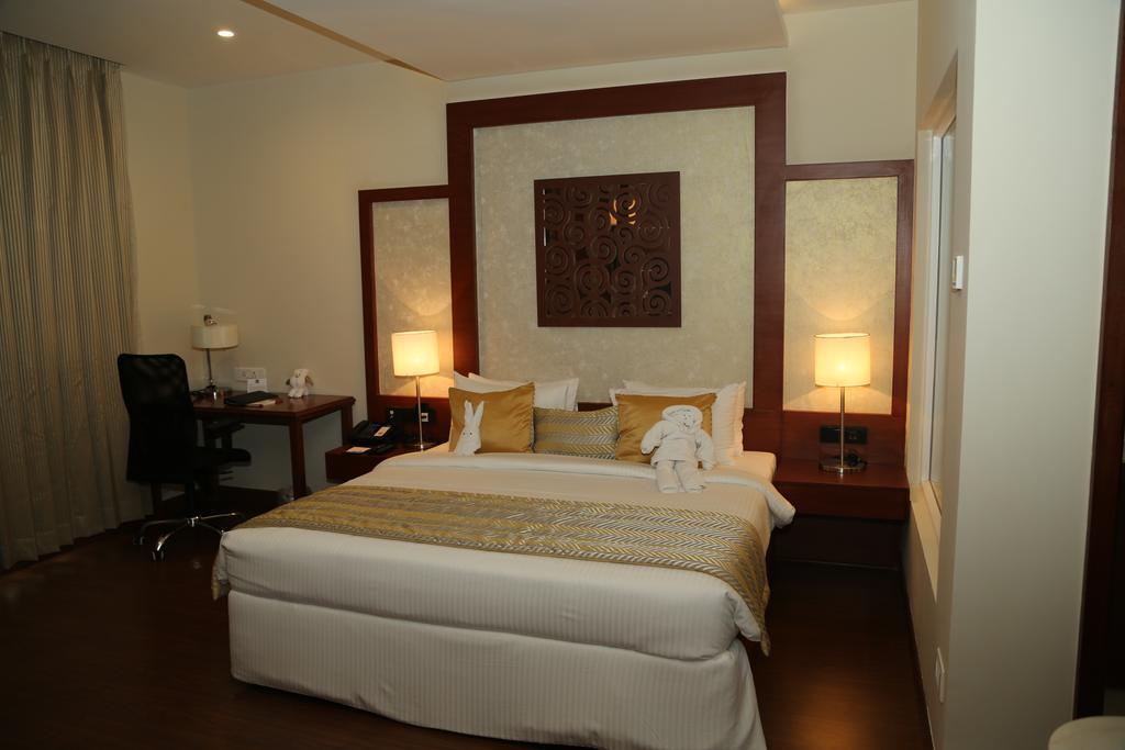 The Altruist Business Hotel Hitech Hyderabad Exterior foto